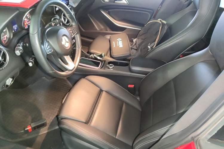 Used Mercedes-Benz CLA 2018 CLA 200 Style Edition Left Front Seat