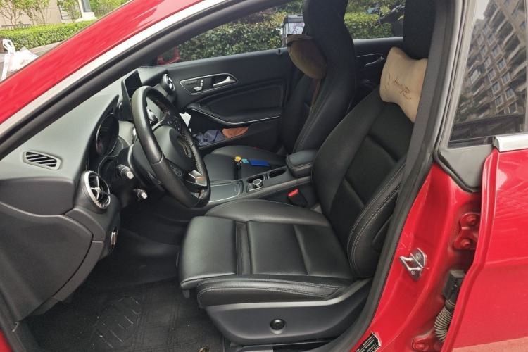 Used Mercedes-Benz CLA 2018 CLA 200 Style Edition Left Front Seat