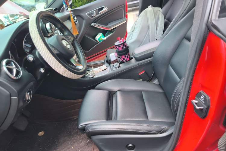 Used Mercedes-Benz CLA 2018 CLA 200 Style Edition Left Front Seat