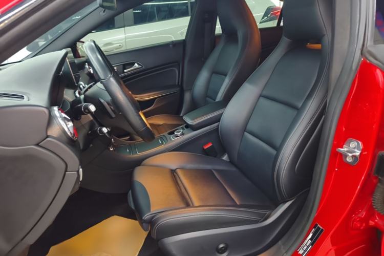 Used Mercedes-Benz CLA 2018 CLA 200 Style Edition Left Front Seat