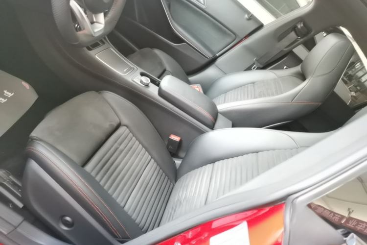 Used Mercedes-Benz CLA 2018 CLA 220 4MATIC Left Front Seat