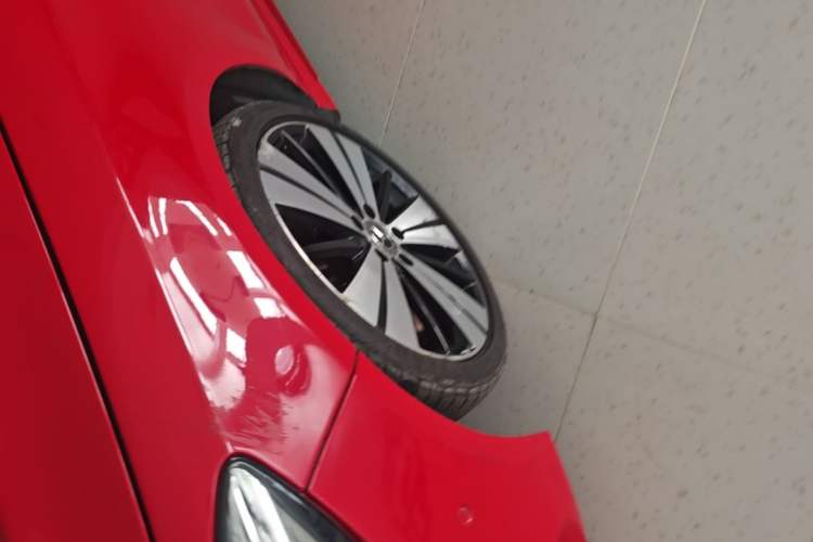 Used Mercedes-Benz CLA 2018 CLA 200 Style Edition Left Front Wheel Hub