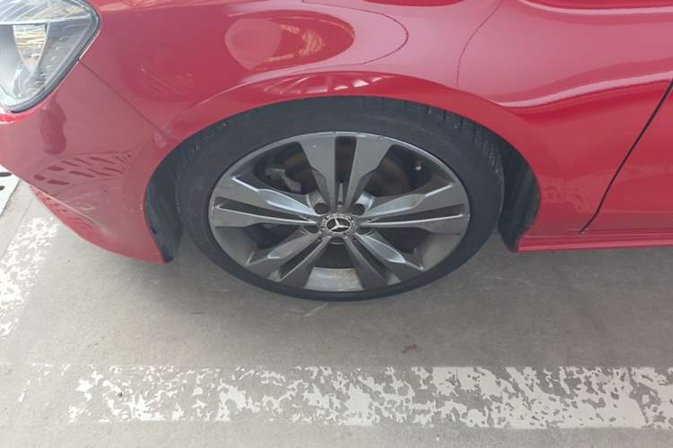 Used Mercedes-Benz CLA 2018 CLA 200 Sport Edition Left Front Wheel Hub