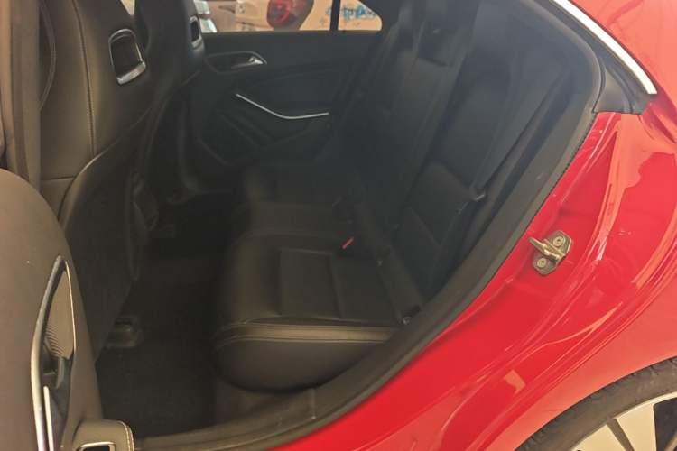 Used Mercedes-Benz CLA 2018 CLA 200 Style Edition Left Rear Seat