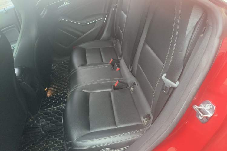 Used Mercedes-Benz CLA 2018 CLA 200 Style Edition Left Rear Seat