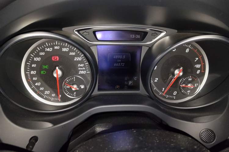 Used Mercedes-Benz CLA 2018 CLA 200 Sport Edition Odometer Close Up