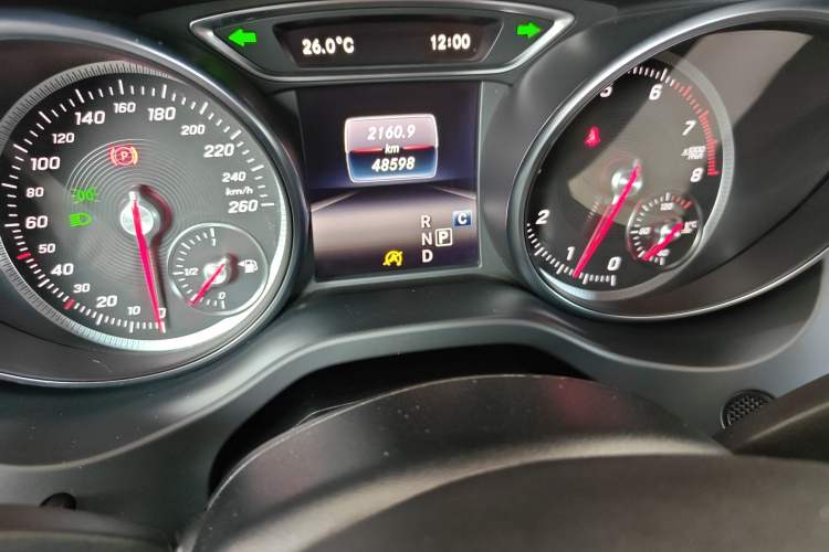 Used Mercedes-Benz CLA 2018 CLA 200 Style Edition Odometer Close Up