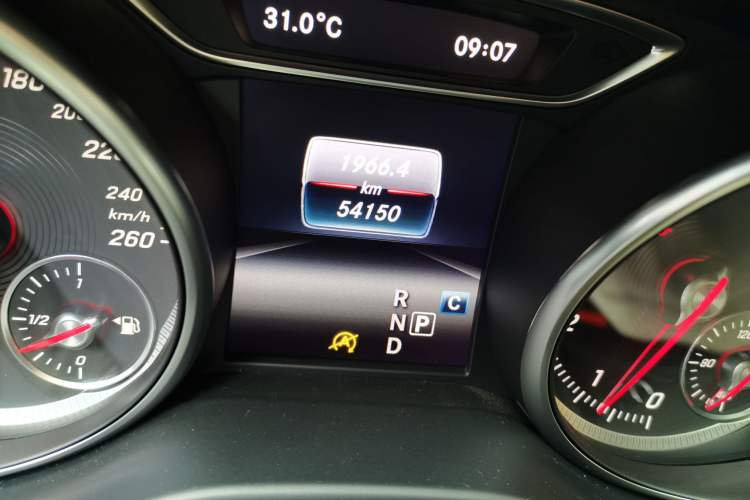 Used Mercedes-Benz CLA 2018 CLA 200 Style Edition Odometer Close Up