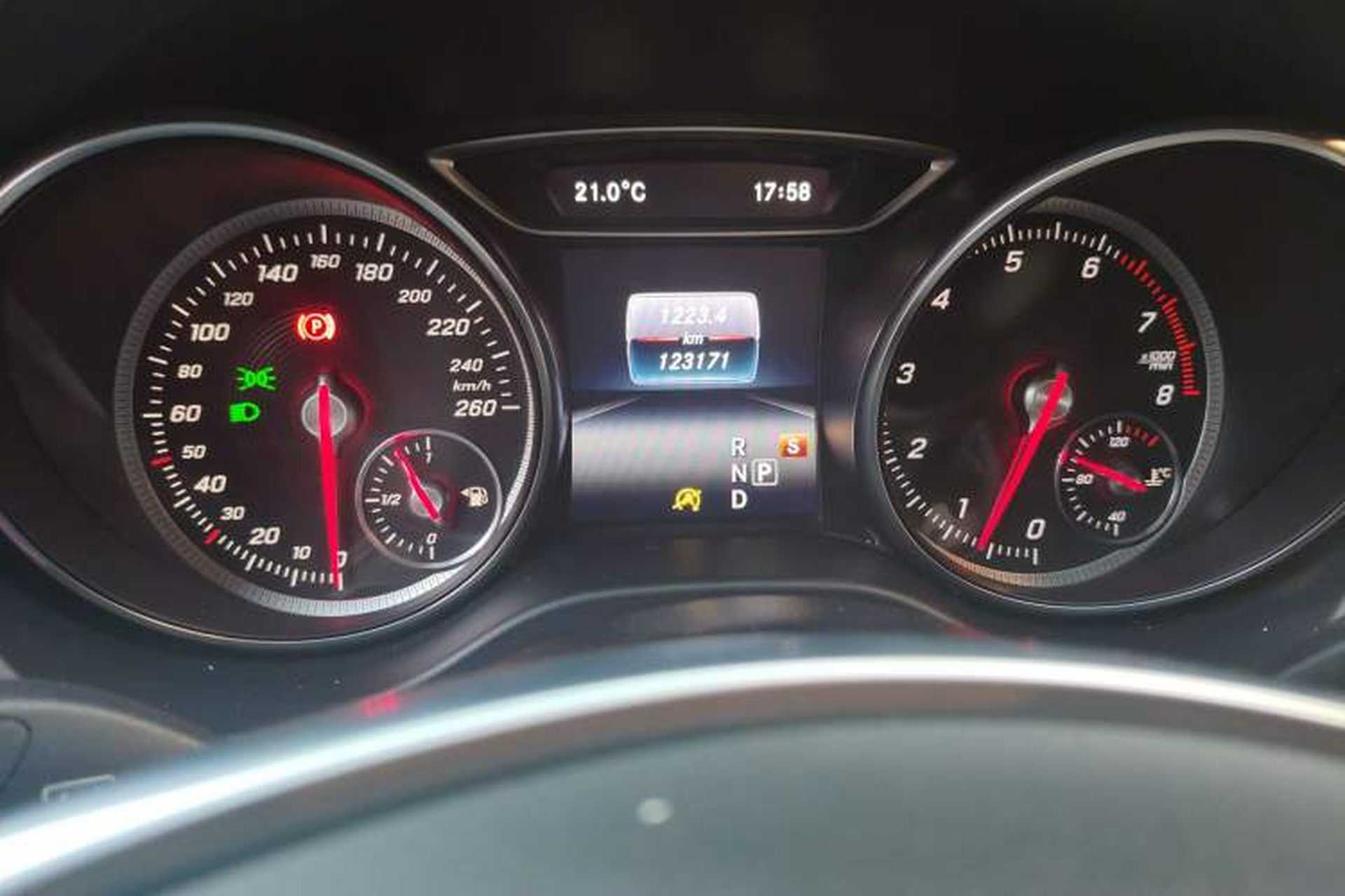 Used Mercedes-Benz CLA 2018 CLA 220 4MATIC Odometer Close Up