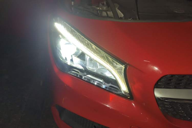 Used Mercedes-Benz CLA 2018 CLA 200 Style Edition Right Front Headlight