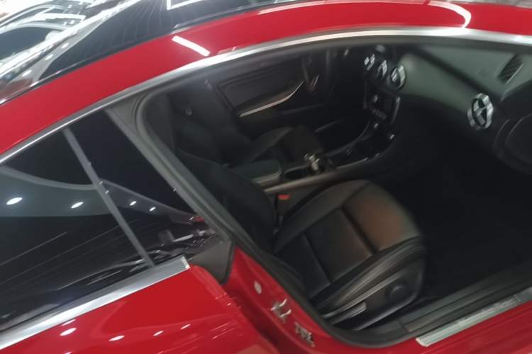 Used Mercedes-Benz CLA 2018 CLA 200 Sport Edition Right Front Seat