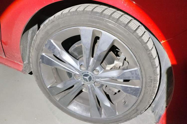Used Mercedes-Benz CLA 2018 CLA 200 Sport Edition Right Front Wheel Hub