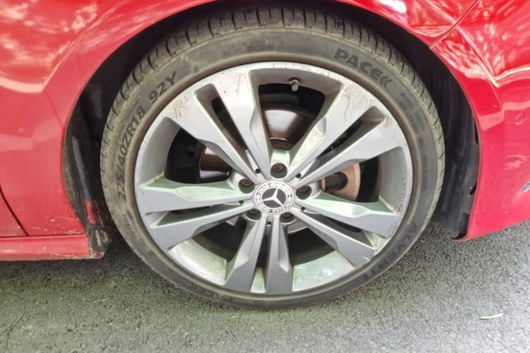 Used Mercedes-Benz CLA 2018 CLA 200 Sport Edition Right Front Wheel Hub