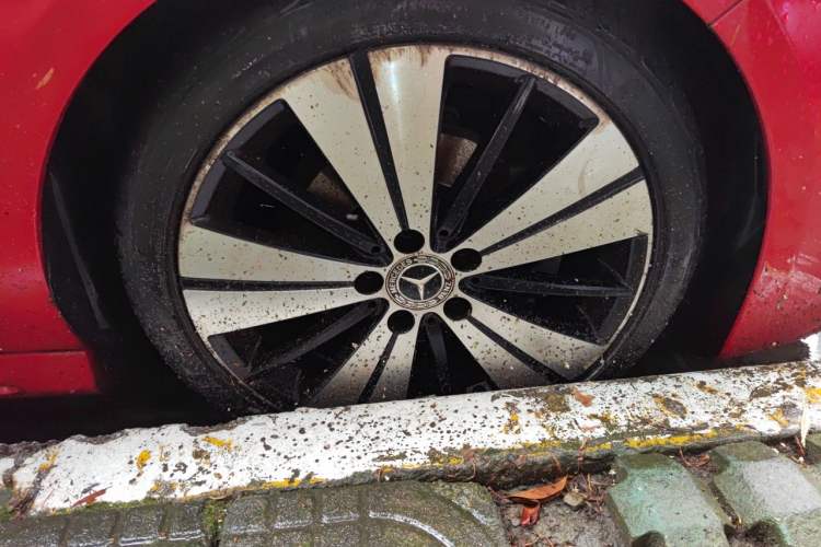 Used Mercedes-Benz CLA 2018 CLA 200 Style Edition Right Front Wheel Hub