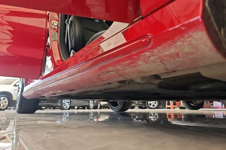 Used Mercedes-Benz CLA 2018 CLA 200 Style Edition Right Side Sill