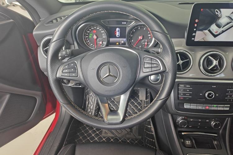 Used Mercedes-Benz CLA 2018 CLA 200 Style Edition Steering Wheel