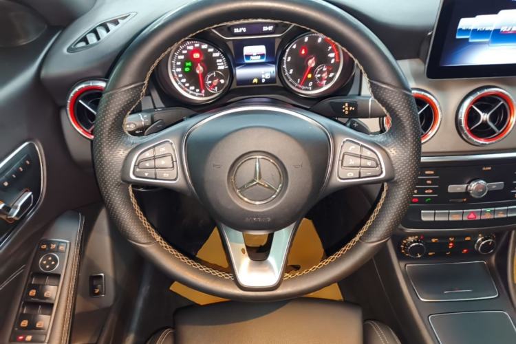 Used Mercedes-Benz CLA 2018 CLA 200 Style Edition Steering Wheel