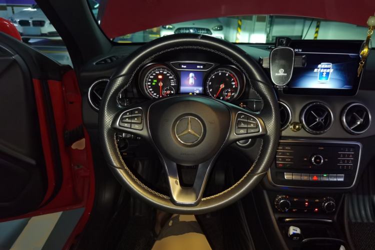 Used Mercedes-Benz CLA 2018 CLA 200 Style Edition Steering Wheel