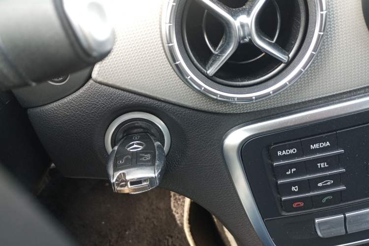 Used Mercedes-Benz CLA 2018 CLA 200 Sport Edition Vehicle Key