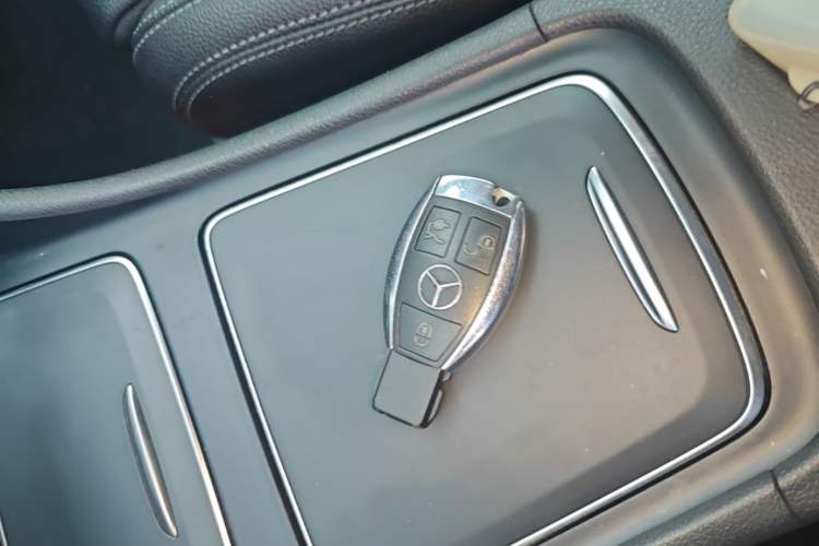 Used Mercedes-Benz CLA 2018 CLA 200 Sport Edition Vehicle Key