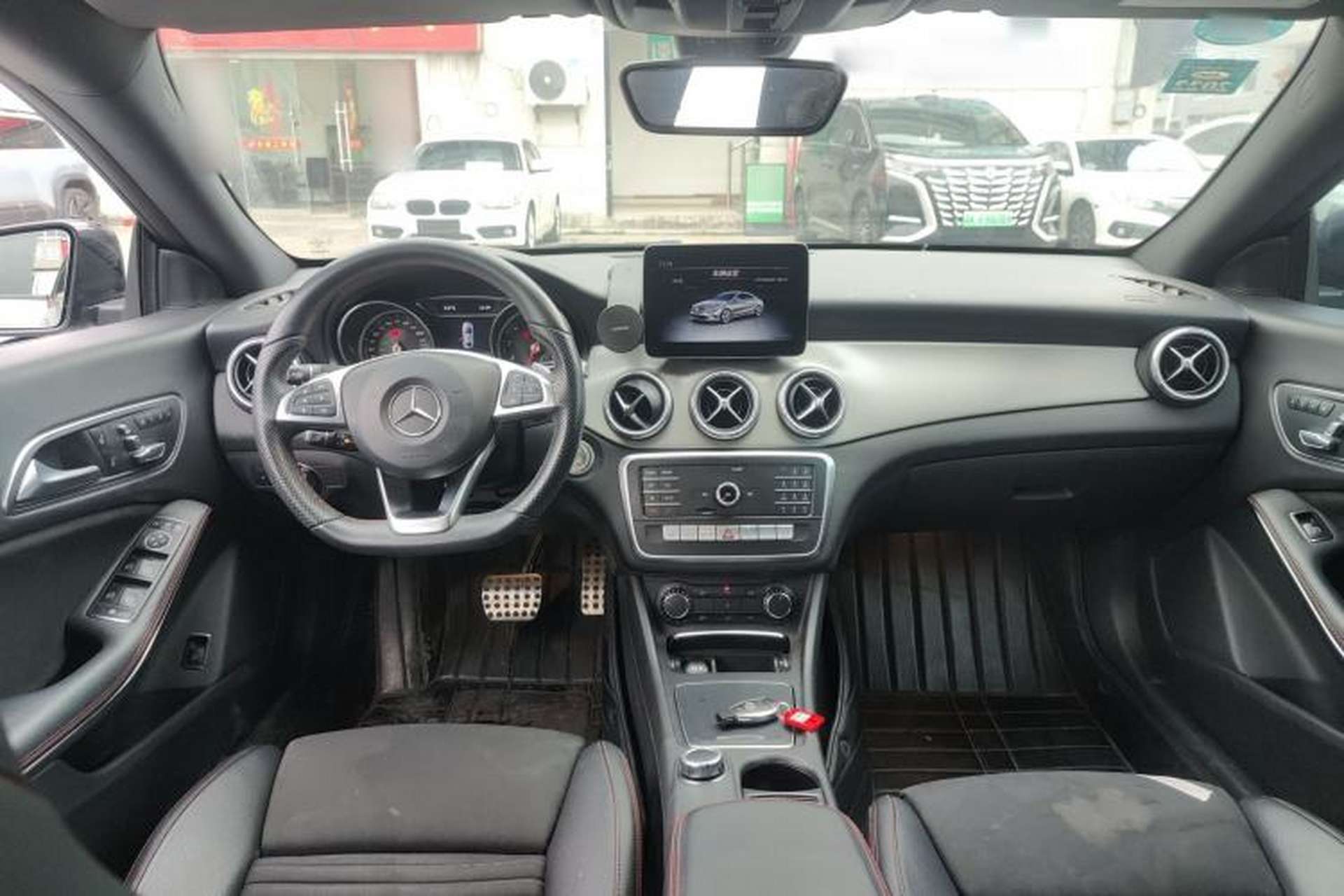 Used Mercedes-Benz CLA 2018 CLA 220 4MATIC Center Console