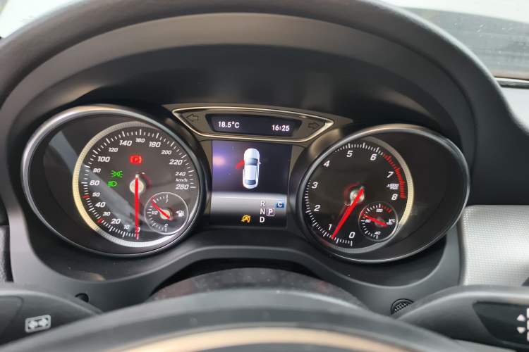 Used Mercedes-Benz CLA 2018 CLA 200 Style Edition Instrument Cluster