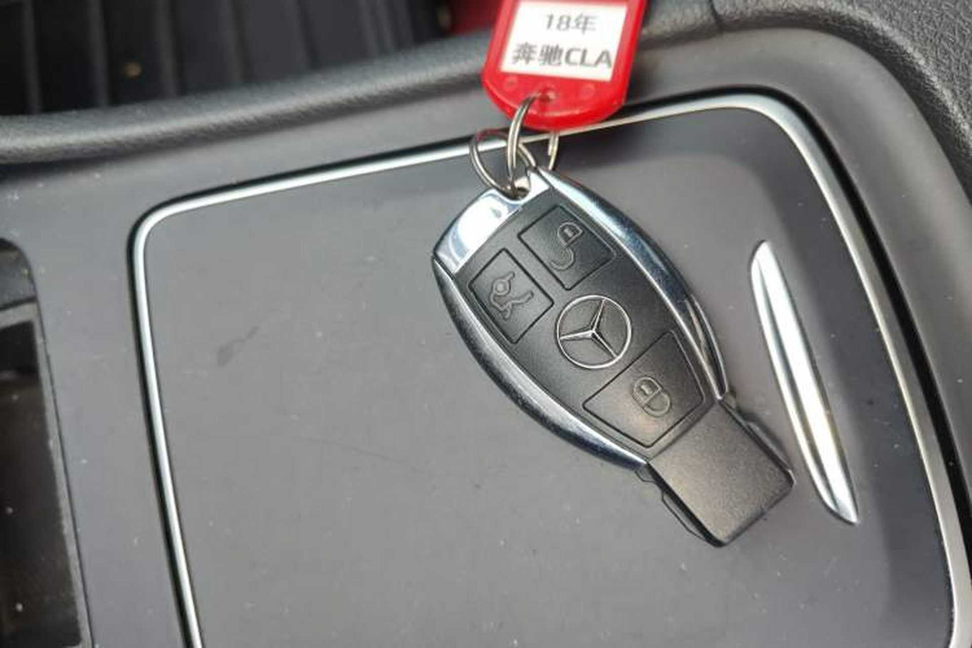 Used Mercedes-Benz CLA 2018 CLA 220 4MATIC Interior 1
