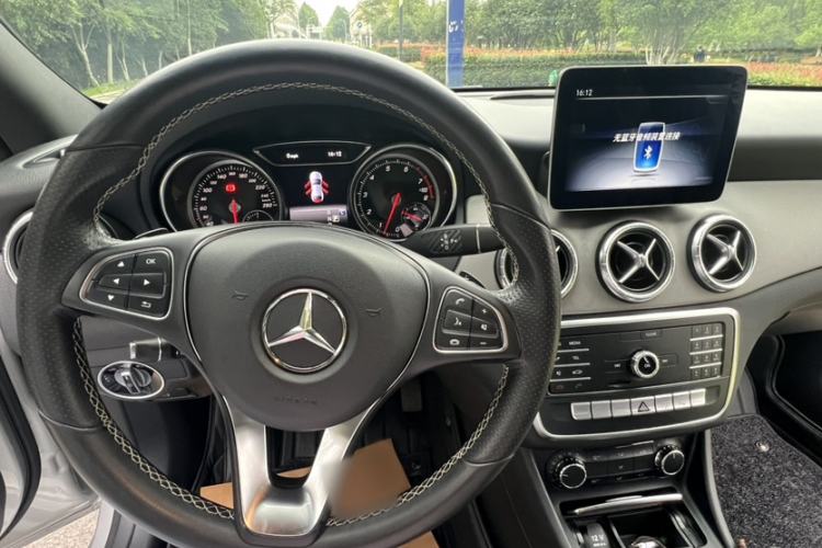 Used Mercedes-Benz CLA 2018 CLA 200 Style Edition Interior 3