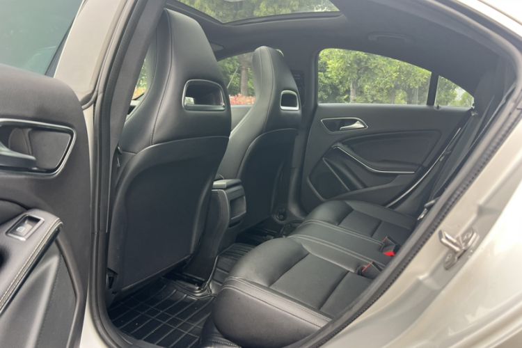 Used Mercedes-Benz CLA 2018 CLA 200 Sport Edition Interior 6