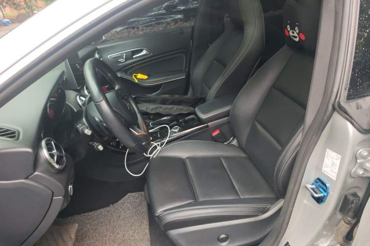 Used Mercedes-Benz CLA 2018 CLA 200 Style Edition Left Front Seat