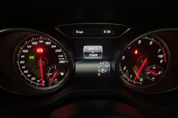 Used Mercedes-Benz CLA 2018 CLA 200 Style Edition Odometer Close Up
