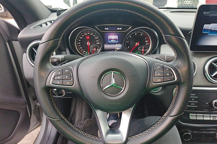 Used Mercedes-Benz CLA 2018 CLA 200 Style Edition Steering Wheel
