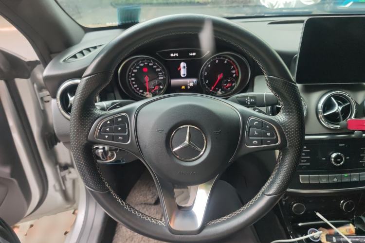 Used Mercedes-Benz CLA 2018 CLA 200 Style Edition Steering Wheel