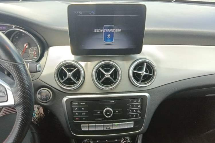Used Mercedes-Benz CLA 2018 CLA 220 4MATIC Audio And AC Panel