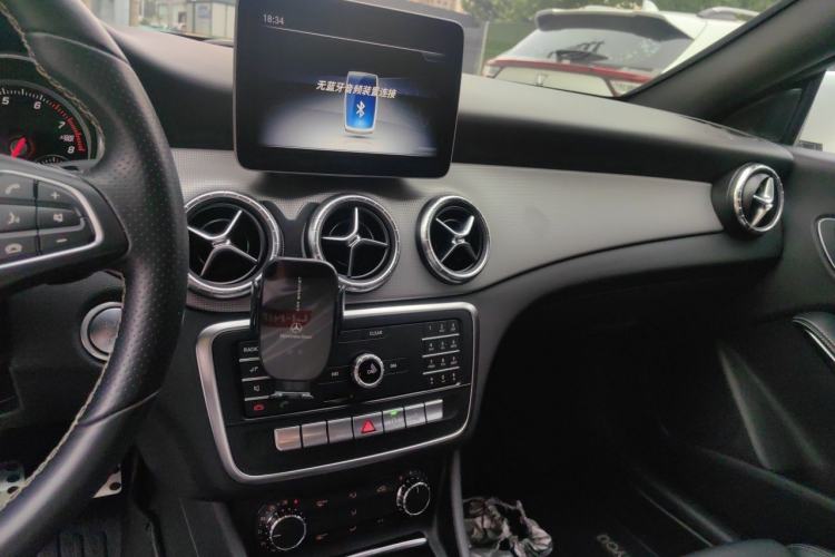 Used Mercedes-Benz CLA 2018 CLA 200 Style Edition Audio And AC Panel