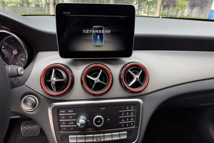 Used Mercedes-Benz CLA 2018 CLA 200 Style Edition Audio And AC Panel