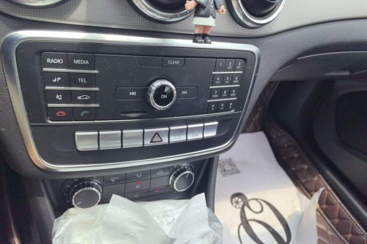 Used Mercedes-Benz CLA 2018 CLA 200 Sport Edition Audio And AC Panel