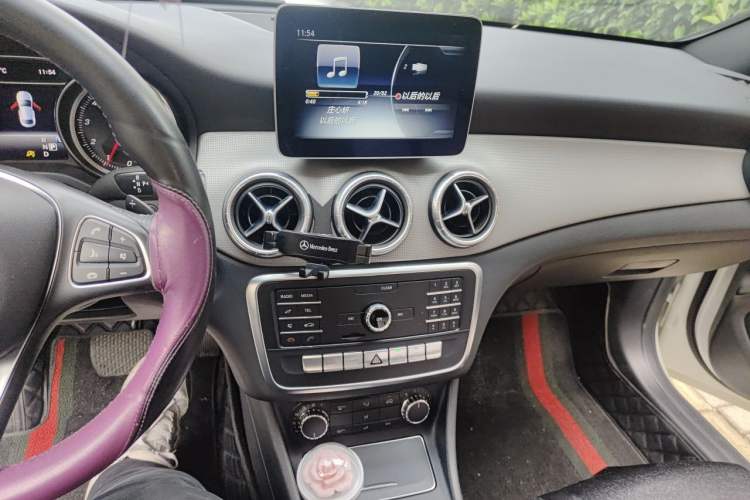 Used Mercedes-Benz CLA 2018 CLA 200 Sport Edition Audio And AC Panel