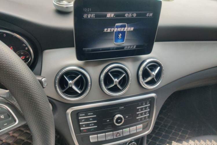 Used Mercedes-Benz CLA 2018 CLA 200 Sport Edition Audio And AC Panel