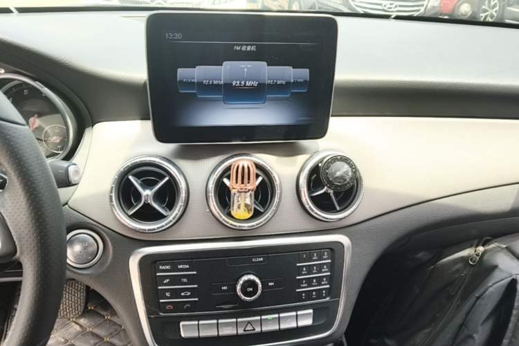 Used Mercedes-Benz CLA 2018 CLA 200 Sport Edition Audio And AC Panel