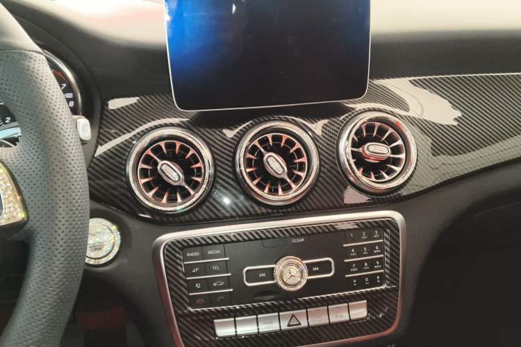 Used Mercedes-Benz CLA 2018 CLA 200 Sport Edition Audio And AC Panel
