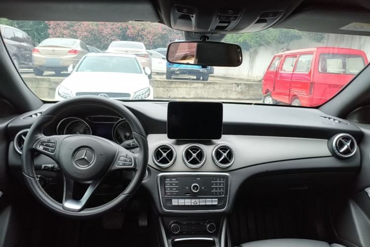 Used Mercedes-Benz CLA 2018 CLA 200 Sport Edition Center Console