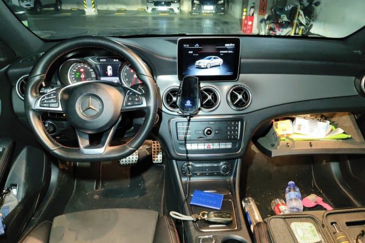 Used Mercedes-Benz CLA 2018 CLA 220 4MATIC Center Console