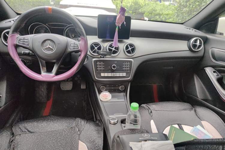 Used Mercedes-Benz CLA 2018 CLA 200 Sport Edition Center Console