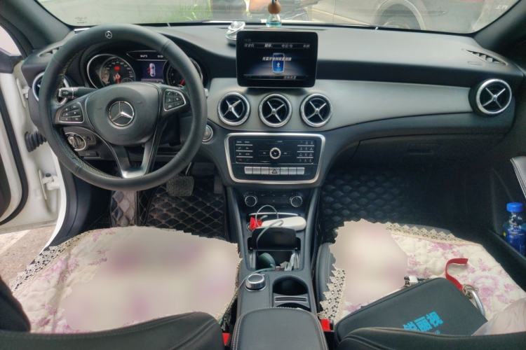 Used Mercedes-Benz CLA 2018 CLA 200 Sport Edition Center Console
