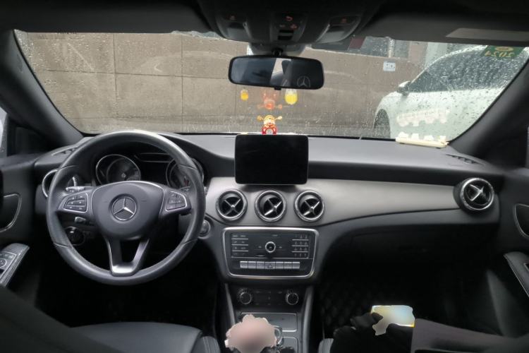 Used Mercedes-Benz CLA 2018 CLA 200 Sport Edition Center Console