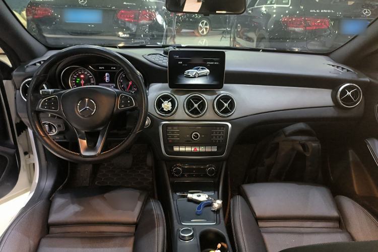 Used Mercedes-Benz CLA 2018 CLA 200 Sport Edition Center Console