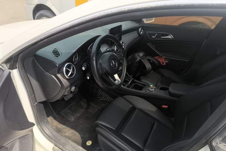 Used Mercedes-Benz CLA 2018 CLA 200 Style Edition Driver Seat