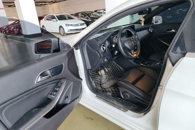 Used Mercedes-Benz CLA 2018 CLA 200 Sport Edition Driver Seat