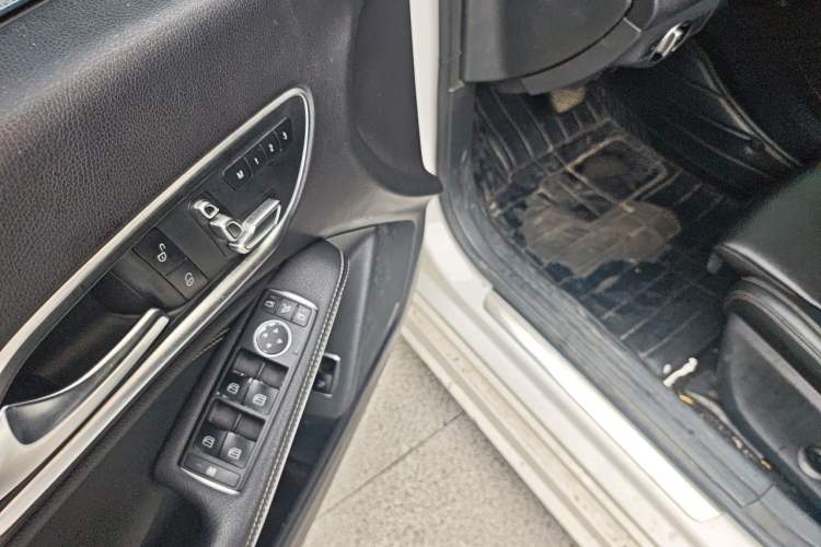 Used Mercedes-Benz CLA 2018 CLA 200 Style Edition Driver Seat
